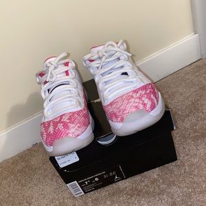 Women’s Jordan 11 retro Low